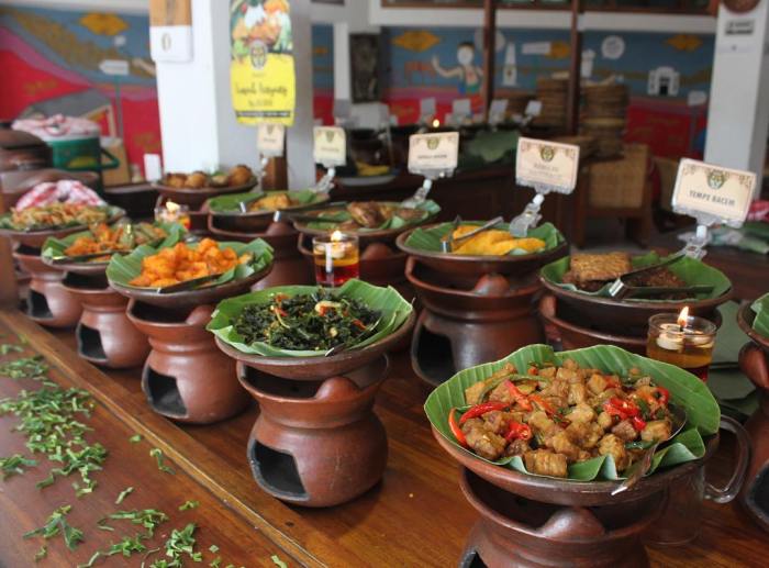 Tempat Makan dengan Konsep Angkringan Modern