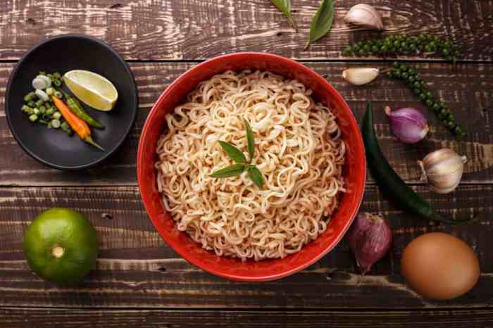 Tips Masak Mie Instan Jadi Sehat dan Bergizi