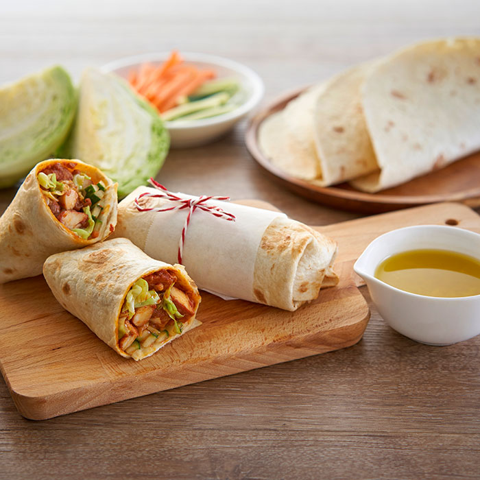 Wrap Sayur dan Ayam Panggang Tanpa Saus