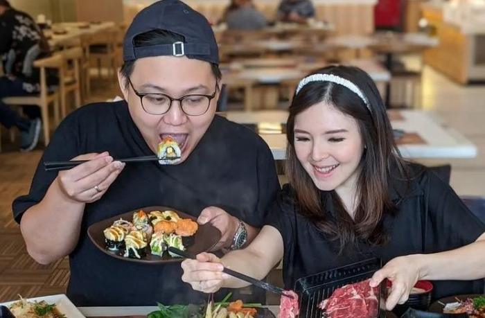Youtuber Kuliner Bongkar Rahasia Resto Viral