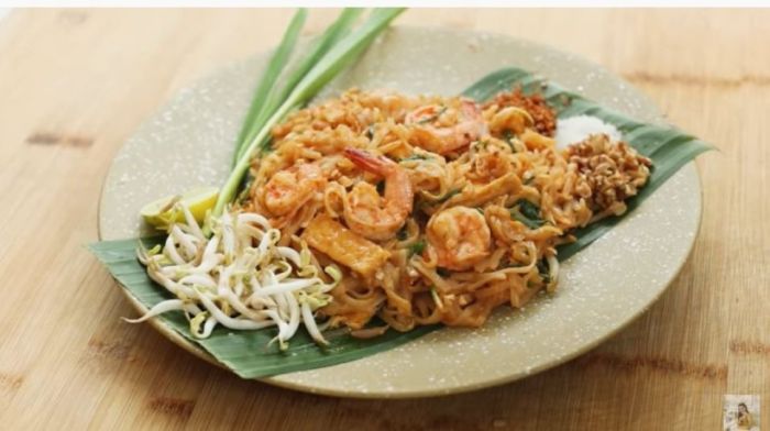 Pad Thai Ala Thailand yang Mudah Dibuat