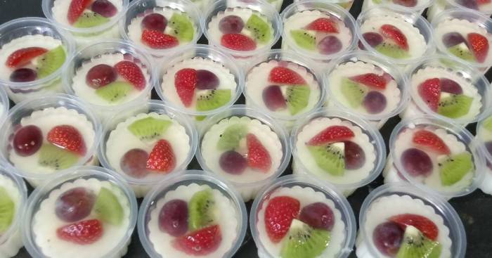 Resep Puding Susu Buah oleh Dapoer Si Thole - Cookpad Puding Susu Buah Bebas Gula